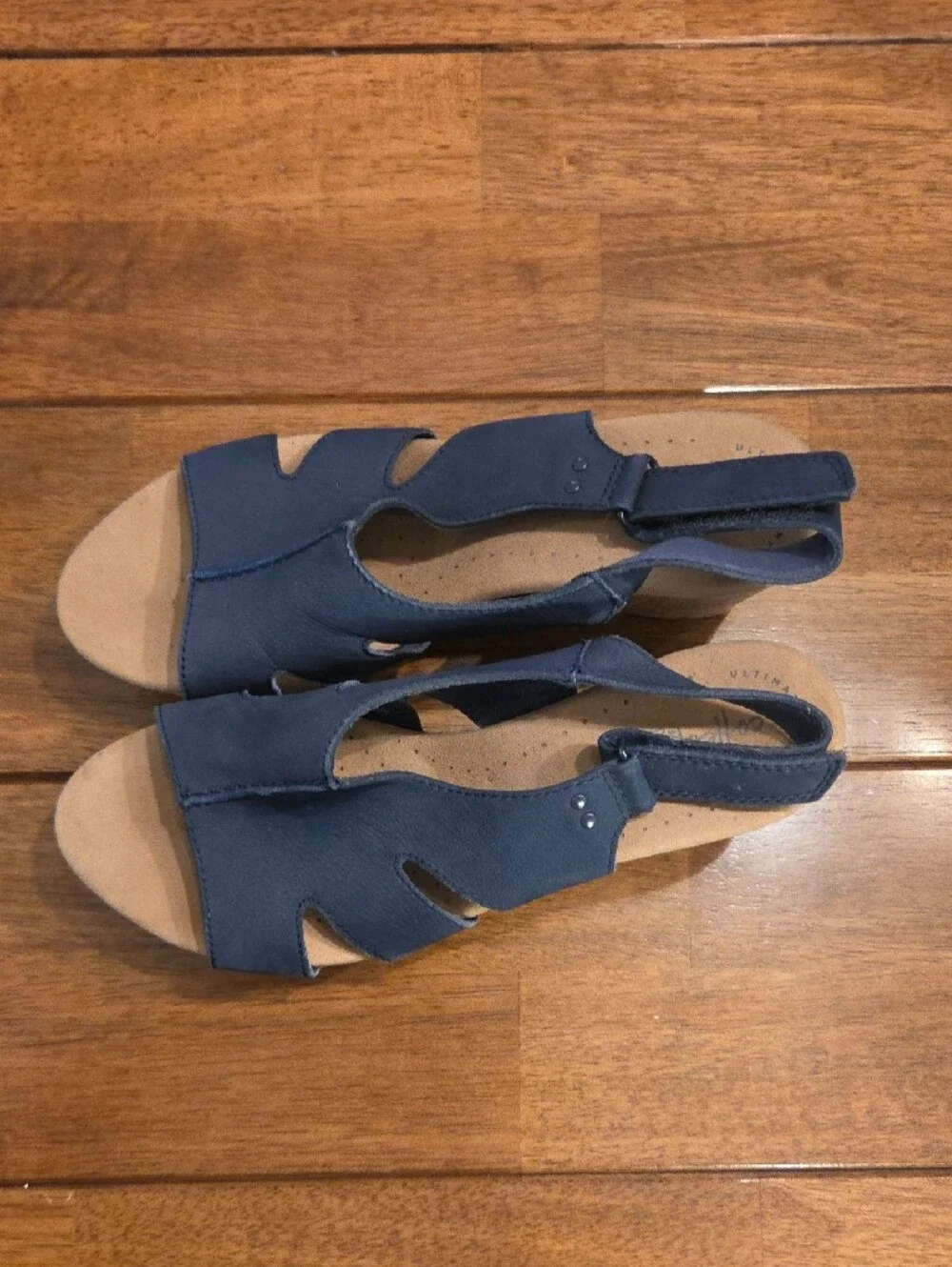Clarks navy leather